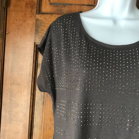 APT. 9 Dark Gray w/Rows of Sparkle Studs Tee w/Capped Sleeves Medium - Picture 8 of 12